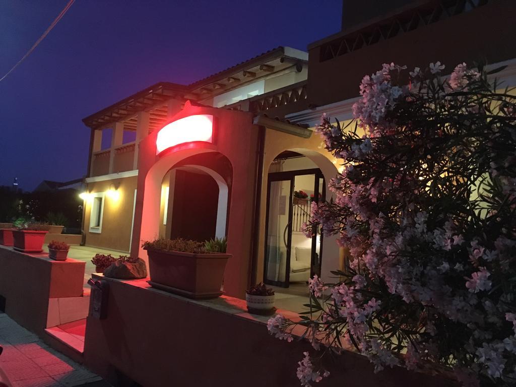 Hotel Maxim Olbia Exterior photo