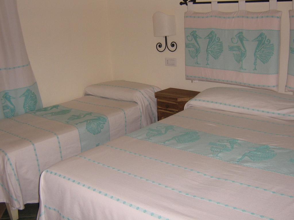 Hotel Maxim Olbia Exterior photo