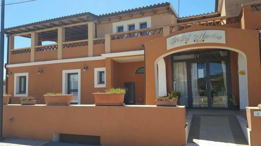 Hotel Maxim Olbia Exterior photo